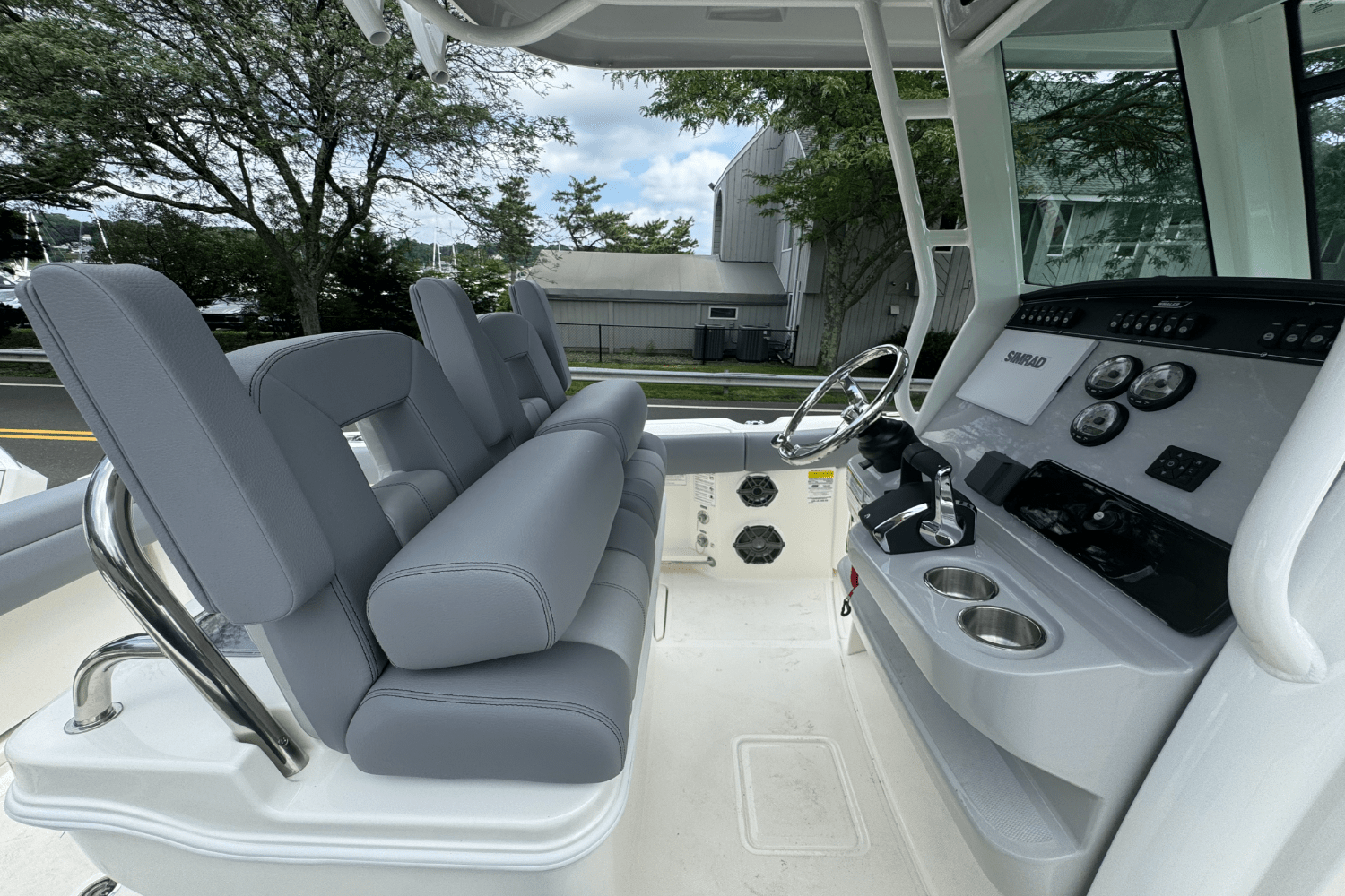 2026 Boston Whaler 25OR Image Thumbnail #11