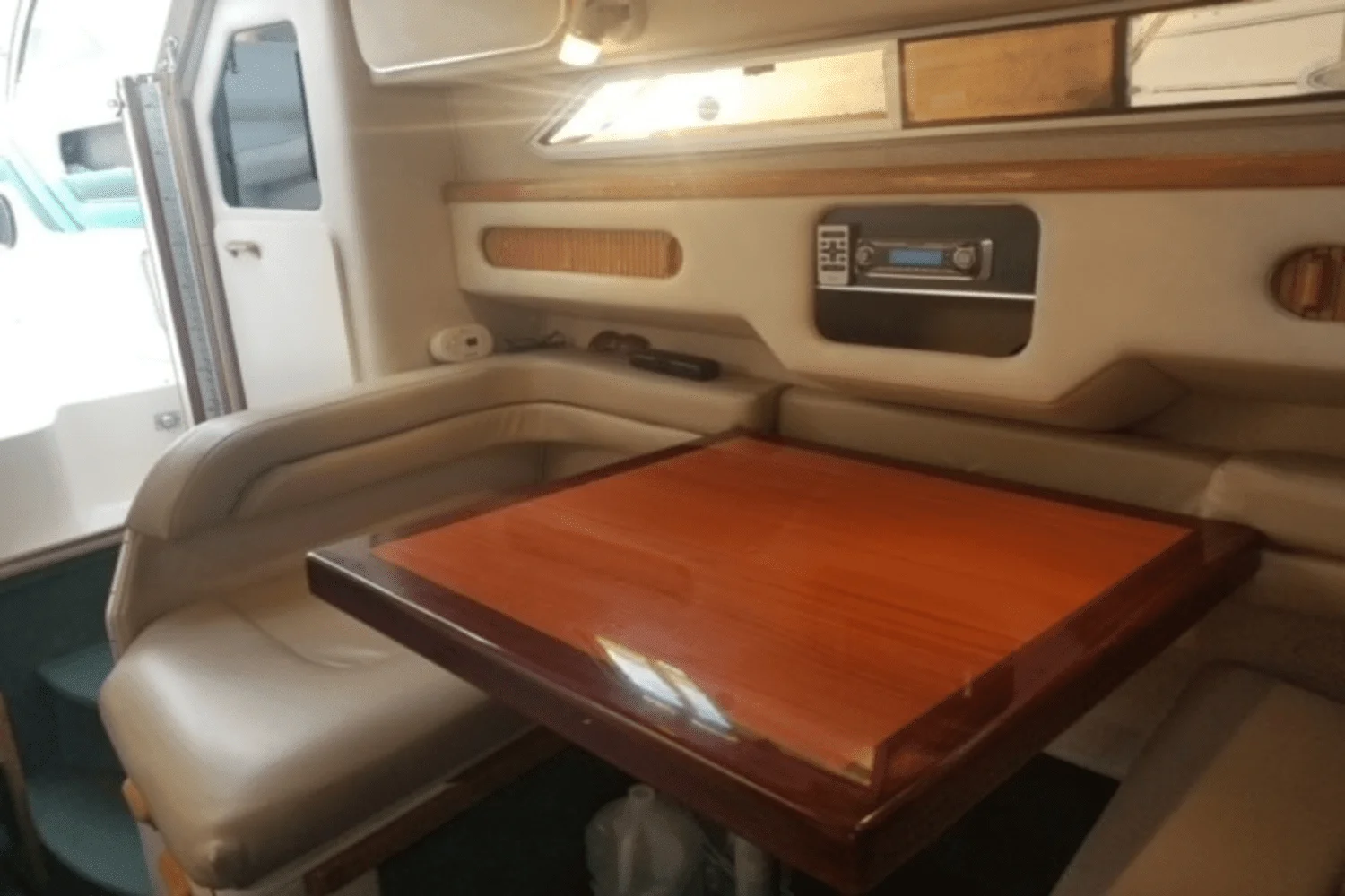 1992 Sea Ray 290 SUNDANCER Image Thumbnail #4