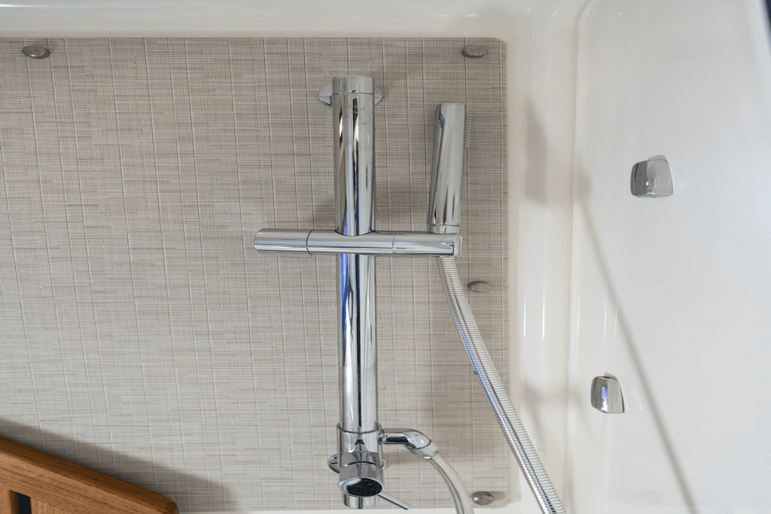 2022 Boston Whaler 350 REALM Image Thumbnail #54