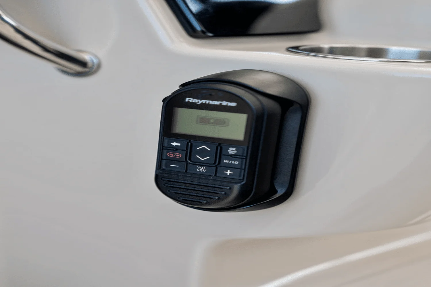 2022 Boston Whaler 350 REALM Image Thumbnail #39