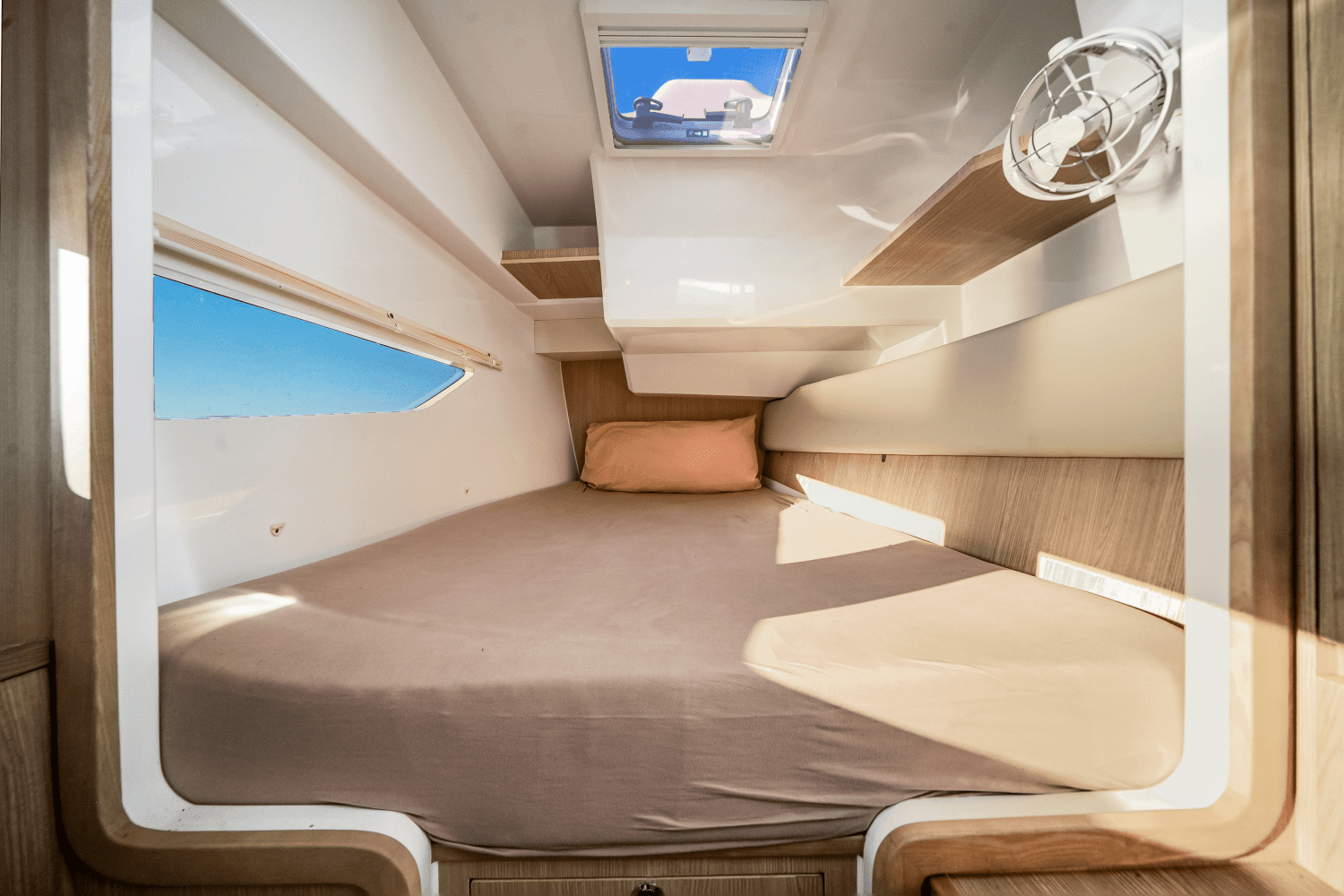 2021 Aquila 36 SPORT POWER CATAMARAN Image Thumbnail #28