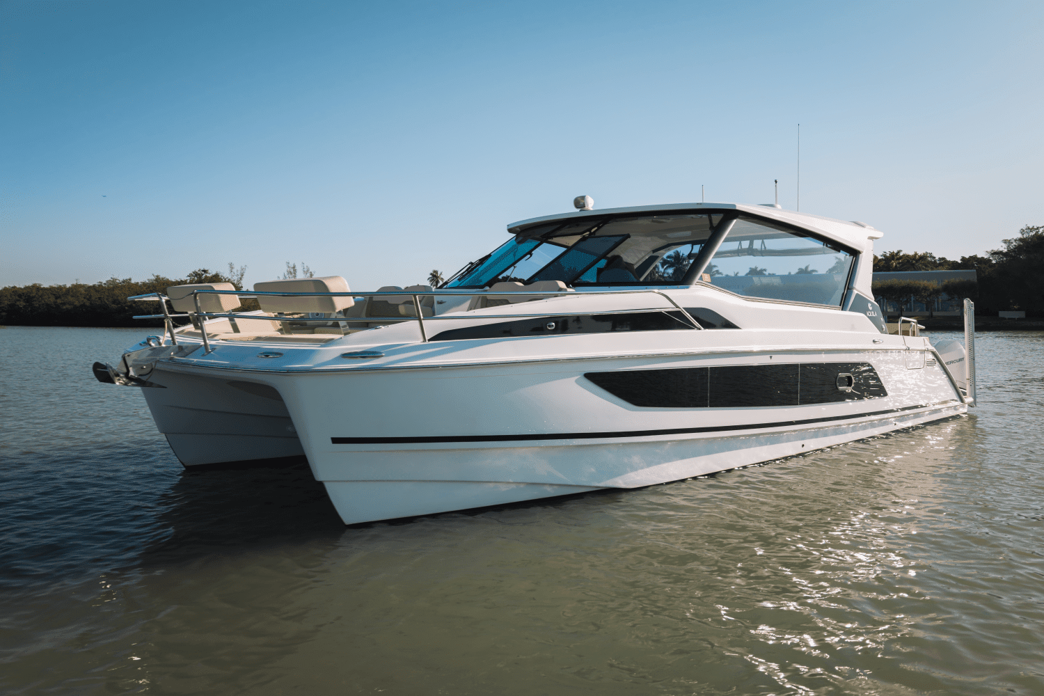 2021 Aquila 36 SPORT POWER CATAMARAN Image Thumbnail #1
