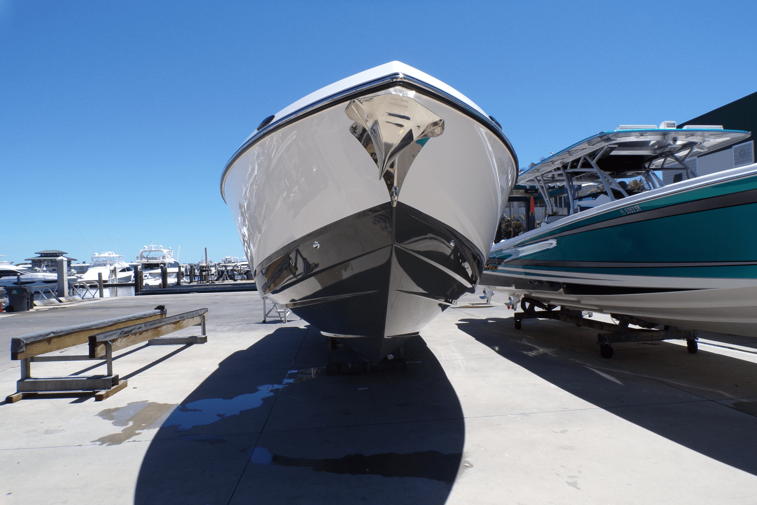 2021 Aviara 36 - OUTBOARD Image Thumbnail #1