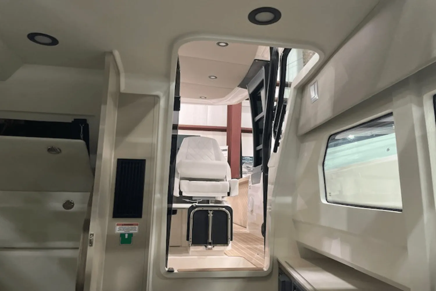 2025 Saxdor 320 GTO Image Thumbnail #22