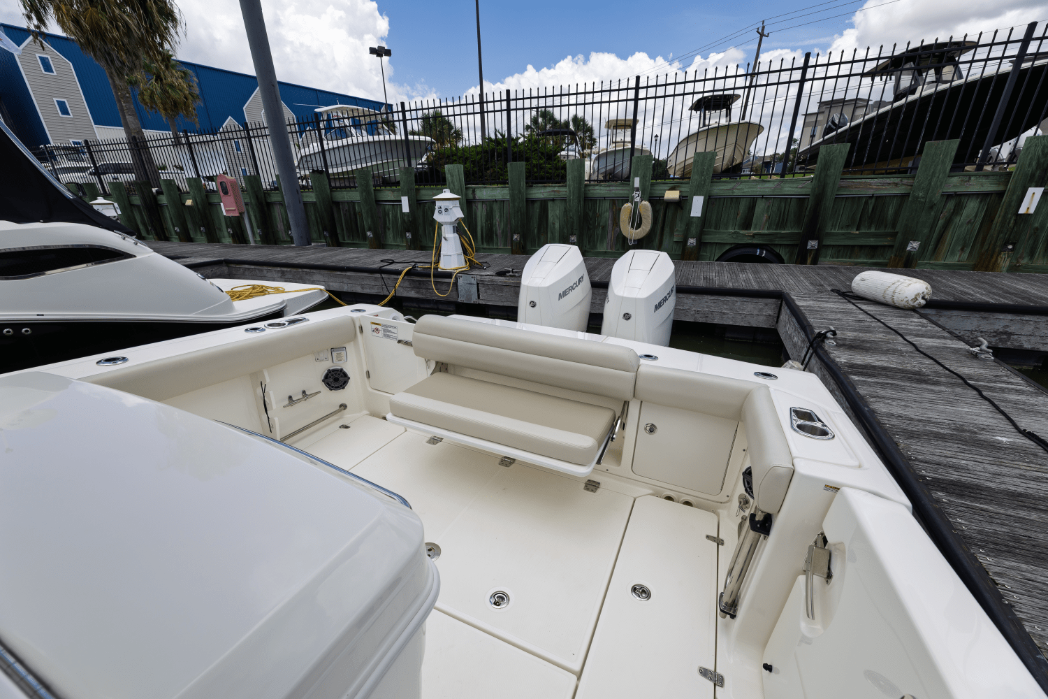 2024 Boston Whaler 330 Outrage Image Thumbnail #9