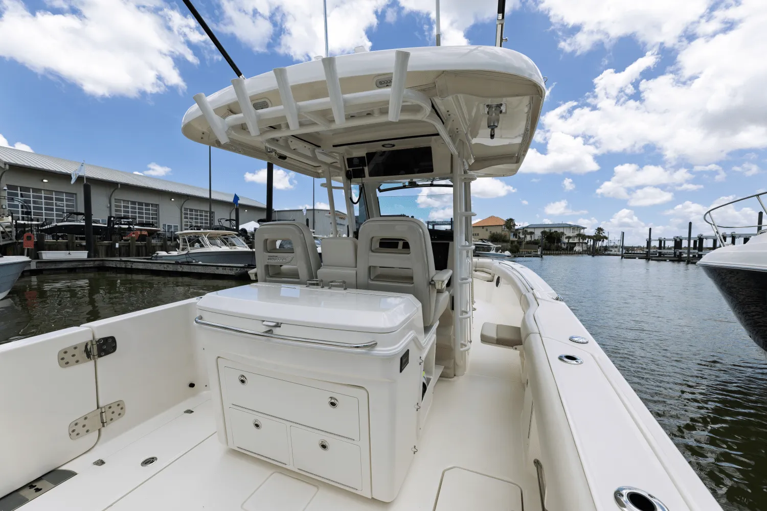 2024 Boston Whaler 330 Outrage Image Thumbnail #7