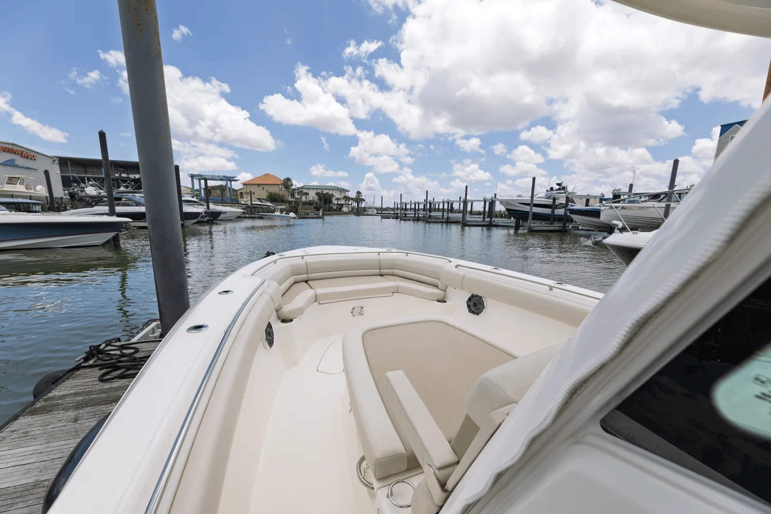 2024 Boston Whaler 330 Outrage Image Thumbnail #15