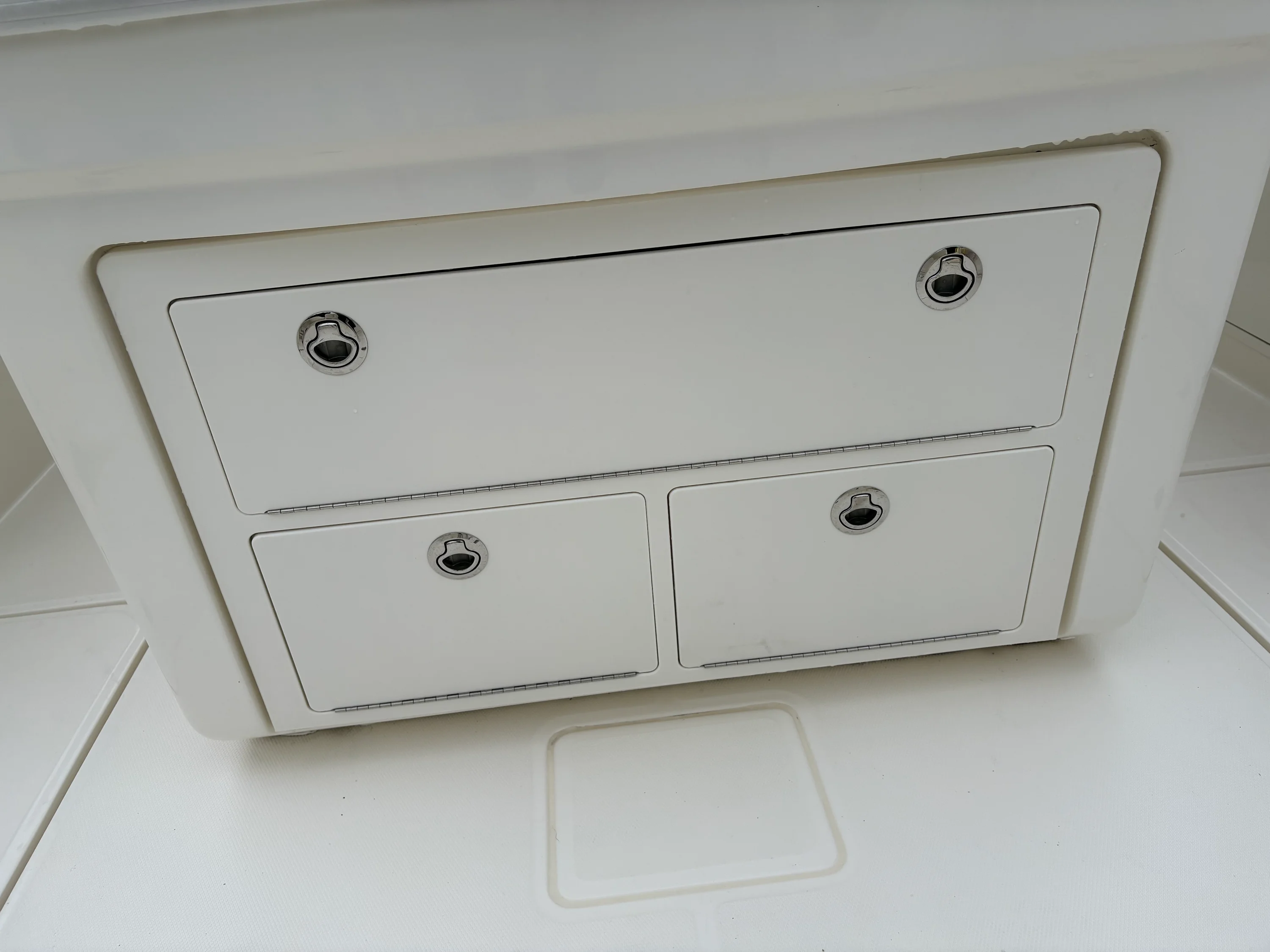 2024 Boston Whaler 330 Outrage Image Thumbnail #14