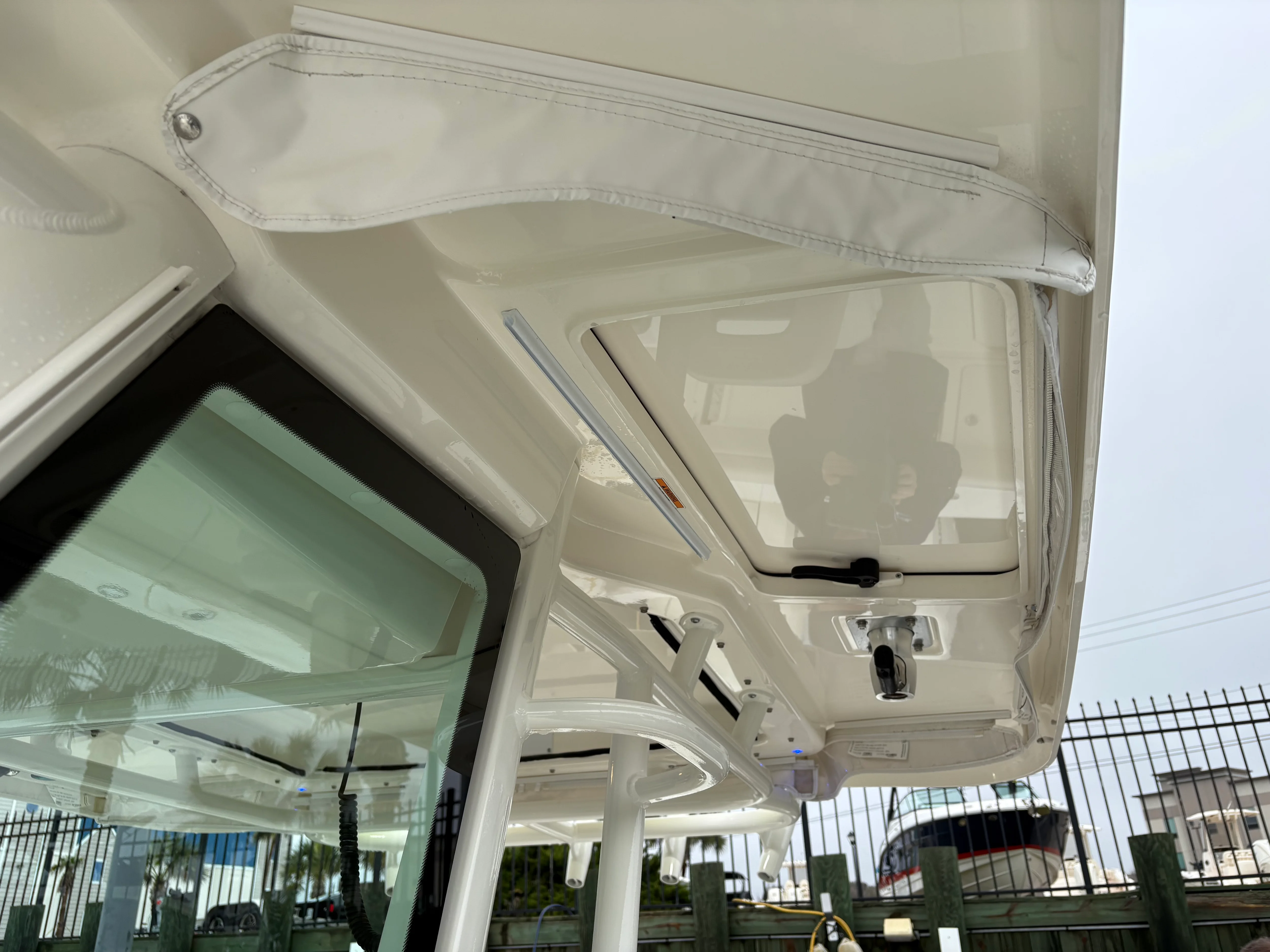 2024 Boston Whaler 330 Outrage Image Thumbnail #30