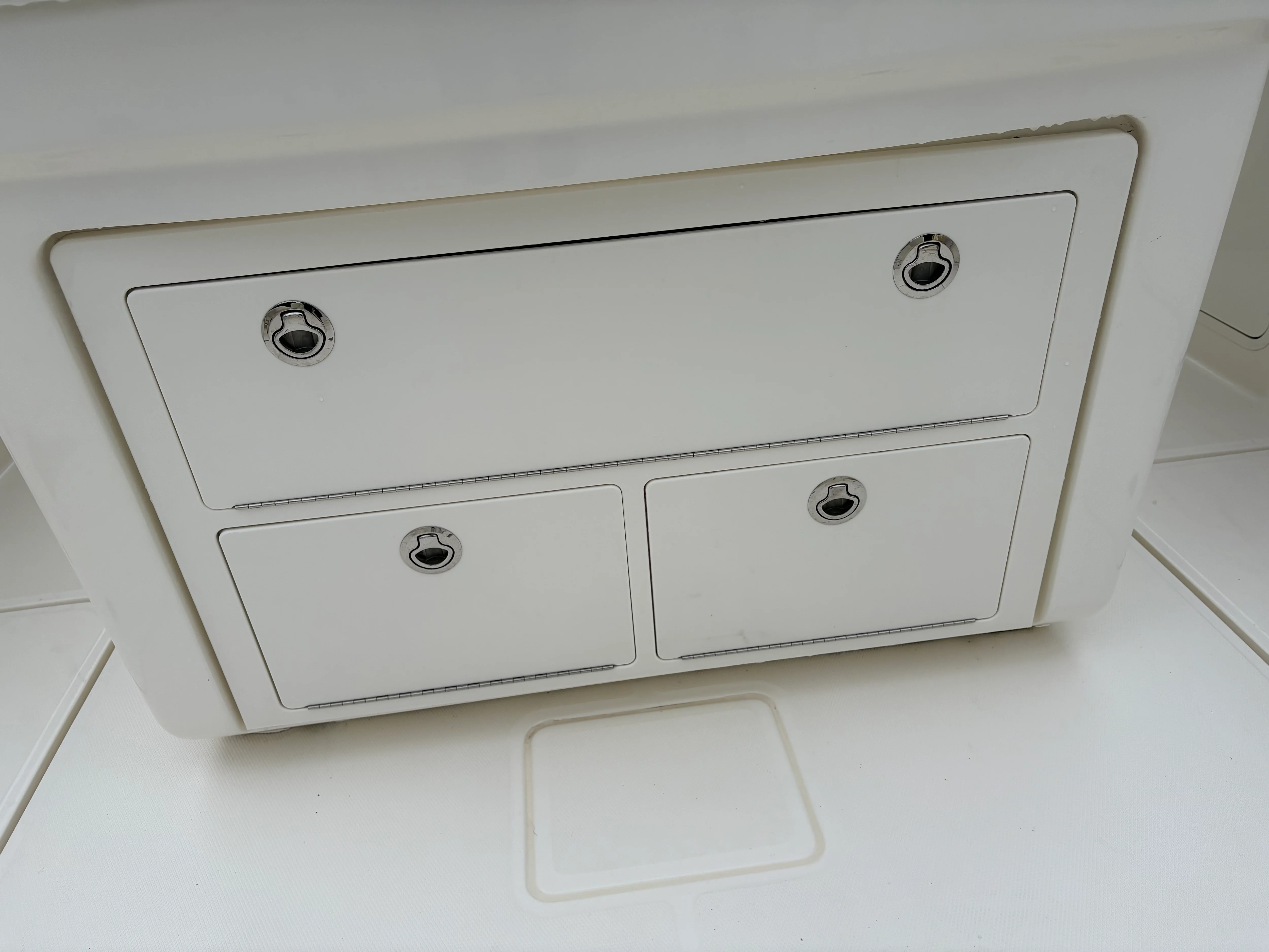 2024 Boston Whaler 330 Outrage Image Thumbnail #17