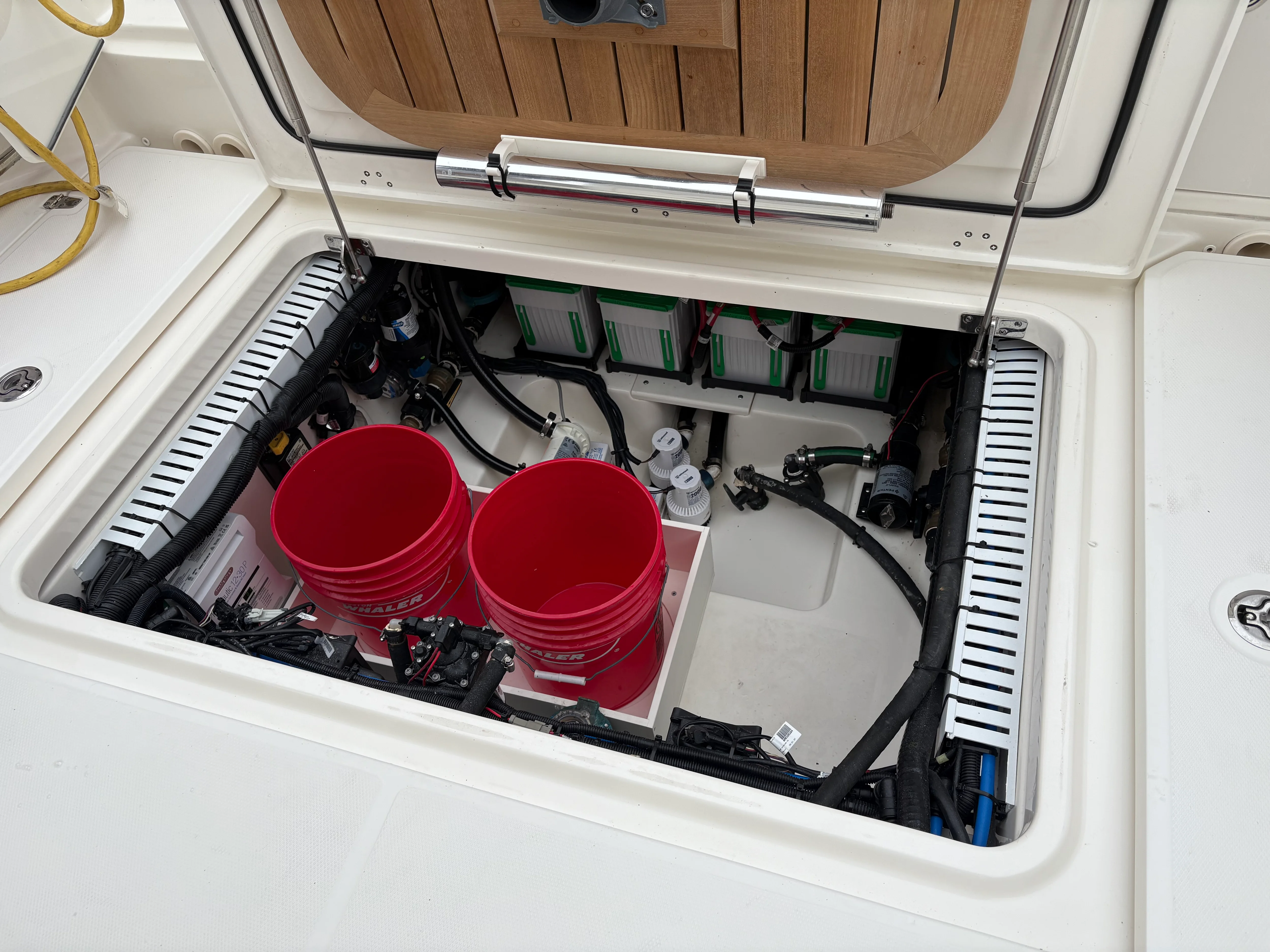 2024 Boston Whaler 330 Outrage Image Thumbnail #21