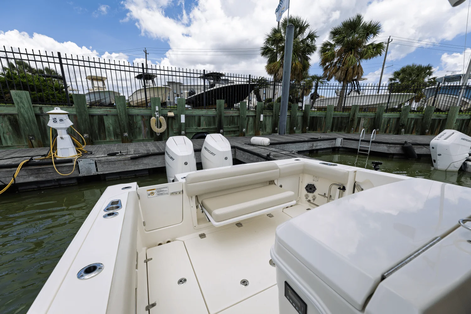 2024 Boston Whaler 330 Outrage Image Thumbnail #14