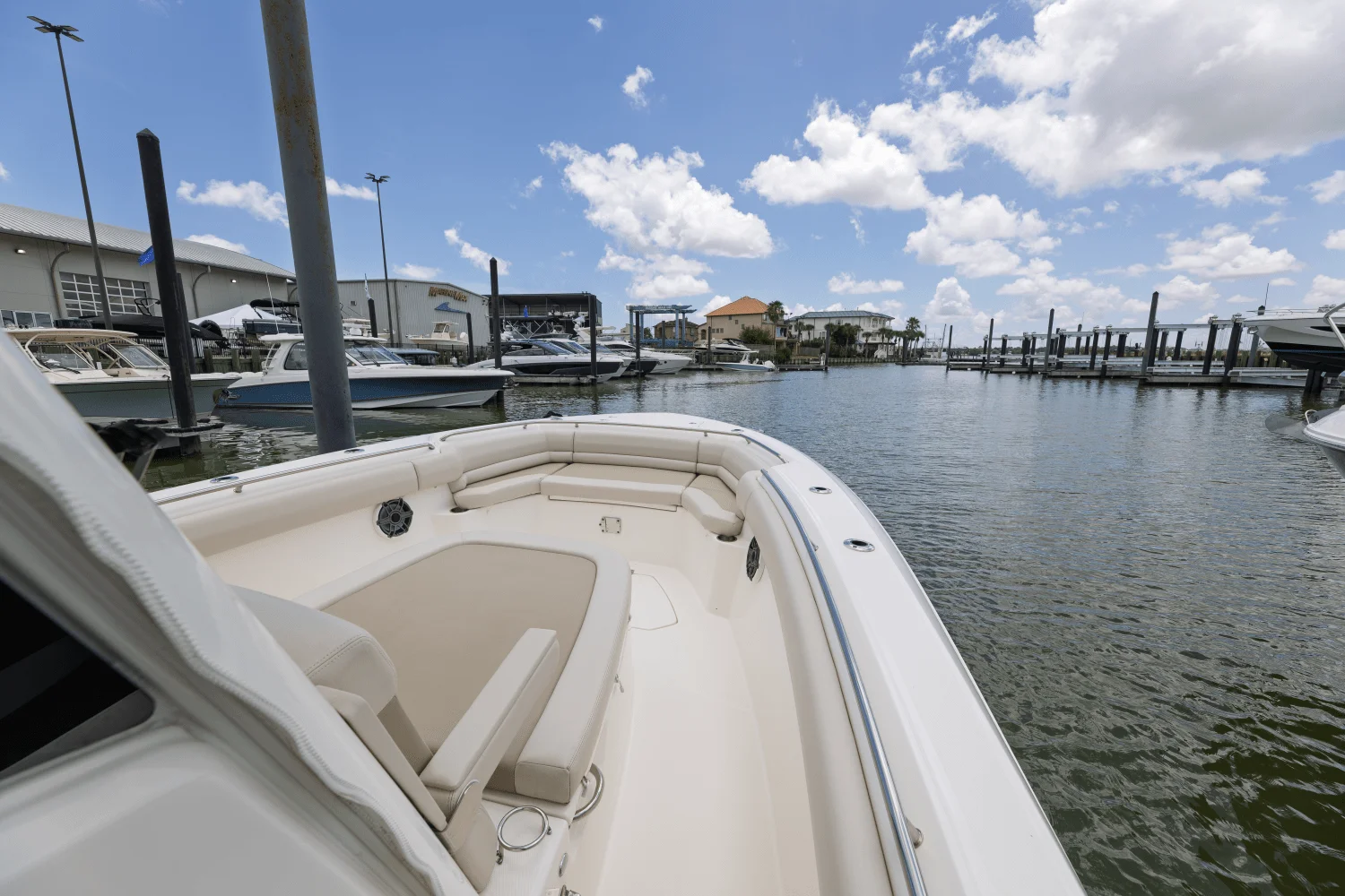 2024 Boston Whaler 330 Outrage Image Thumbnail #17