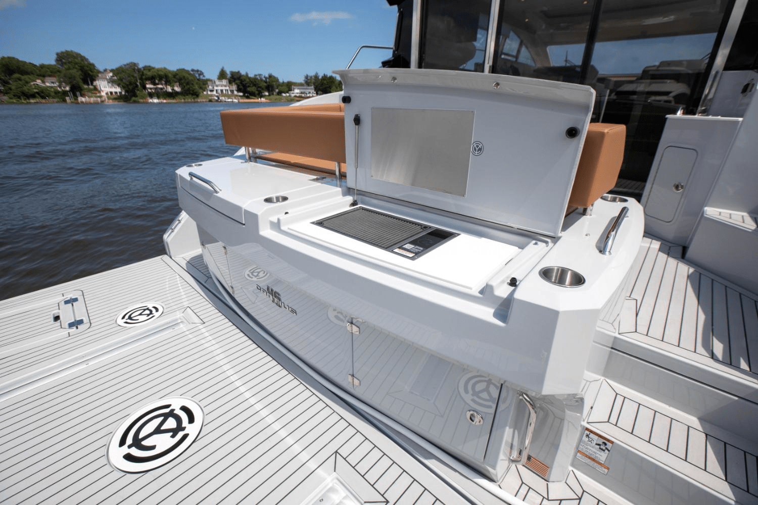 2025 Cruisers Yachts 46 Cantius Image Thumbnail #23