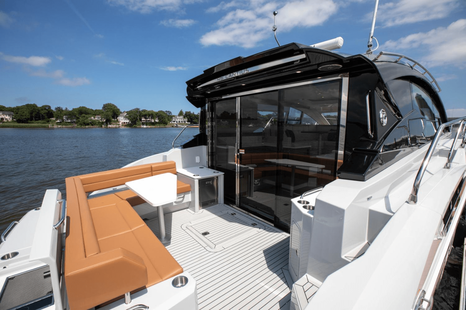 2025 Cruisers Yachts 46 Cantius Image Thumbnail #27