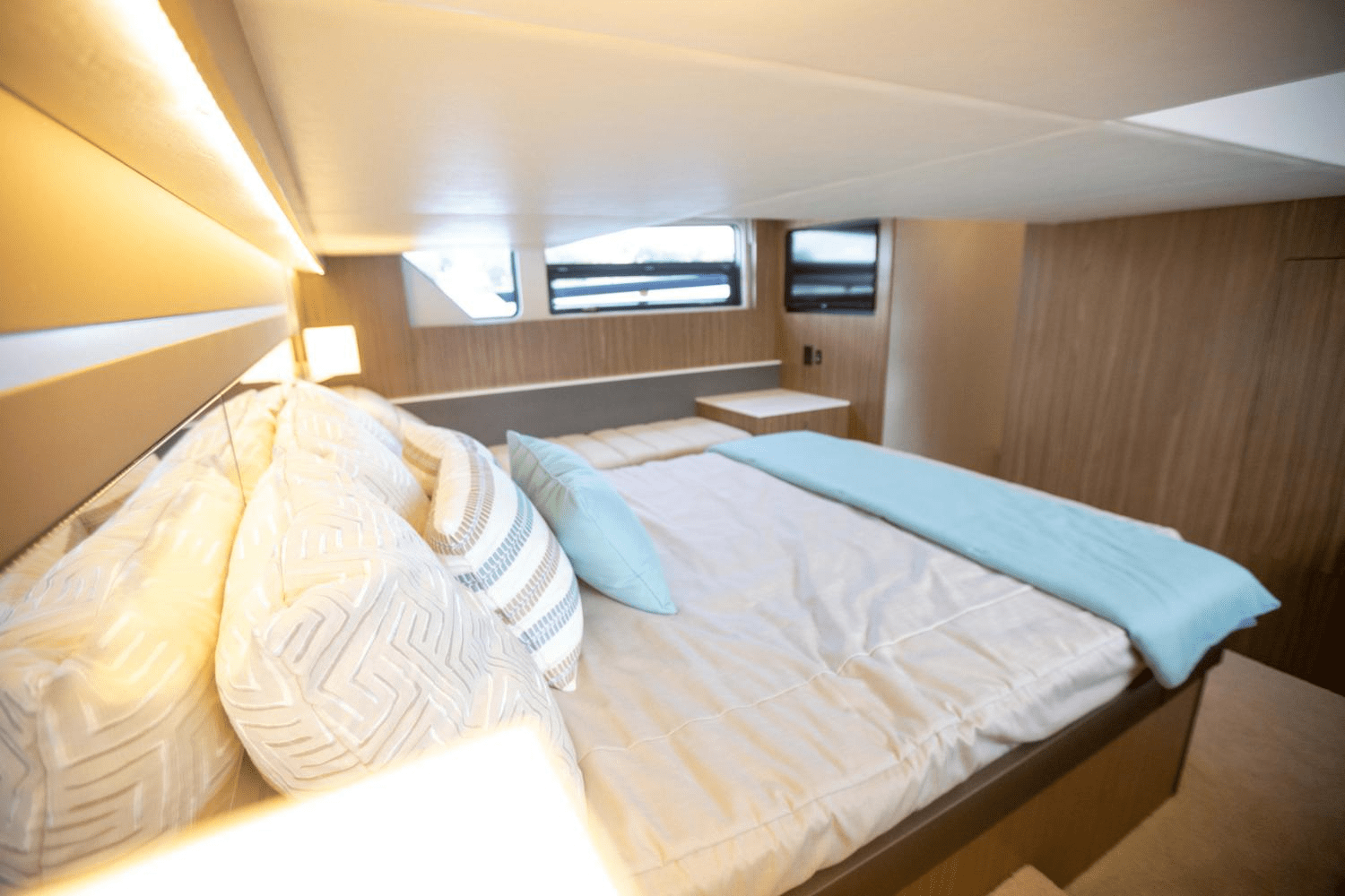 2025 Cruisers Yachts 46 Cantius Image Thumbnail #91