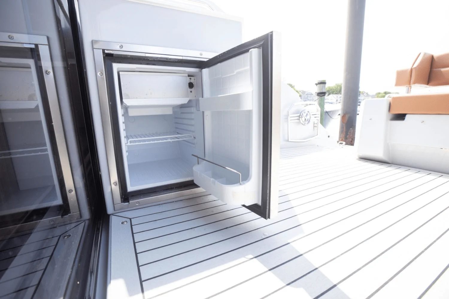 2025 Cruisers Yachts 46 Cantius Image Thumbnail #36