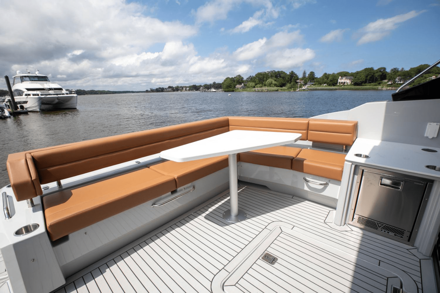 2025 Cruisers Yachts 46 Cantius Image Thumbnail #29