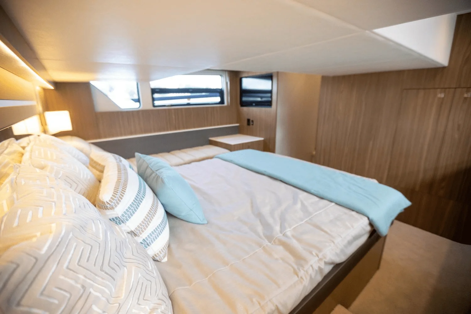 2025 Cruisers Yachts 46 Cantius Image Thumbnail #92