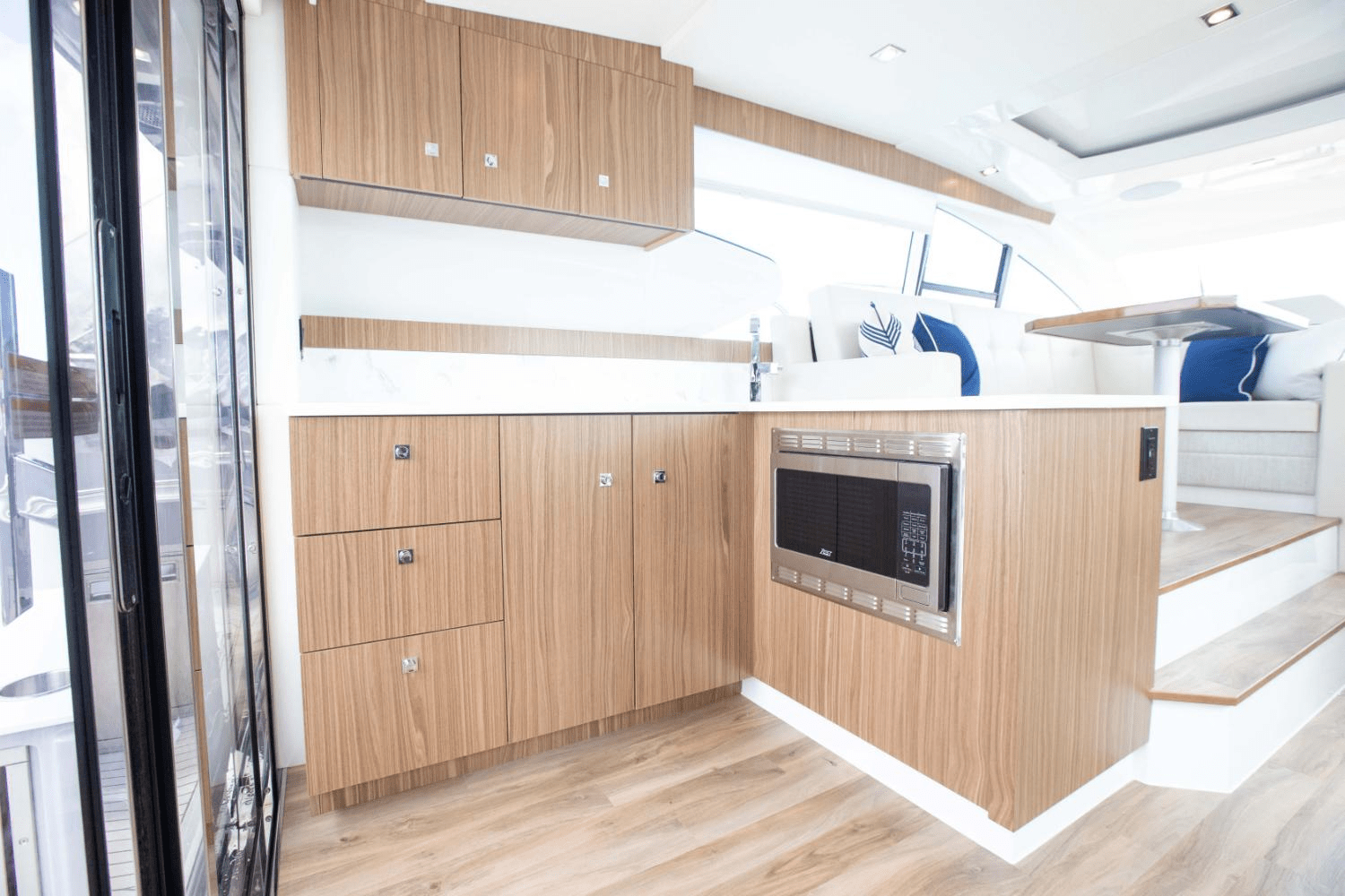 2025 Cruisers Yachts 46 Cantius Image Thumbnail #44