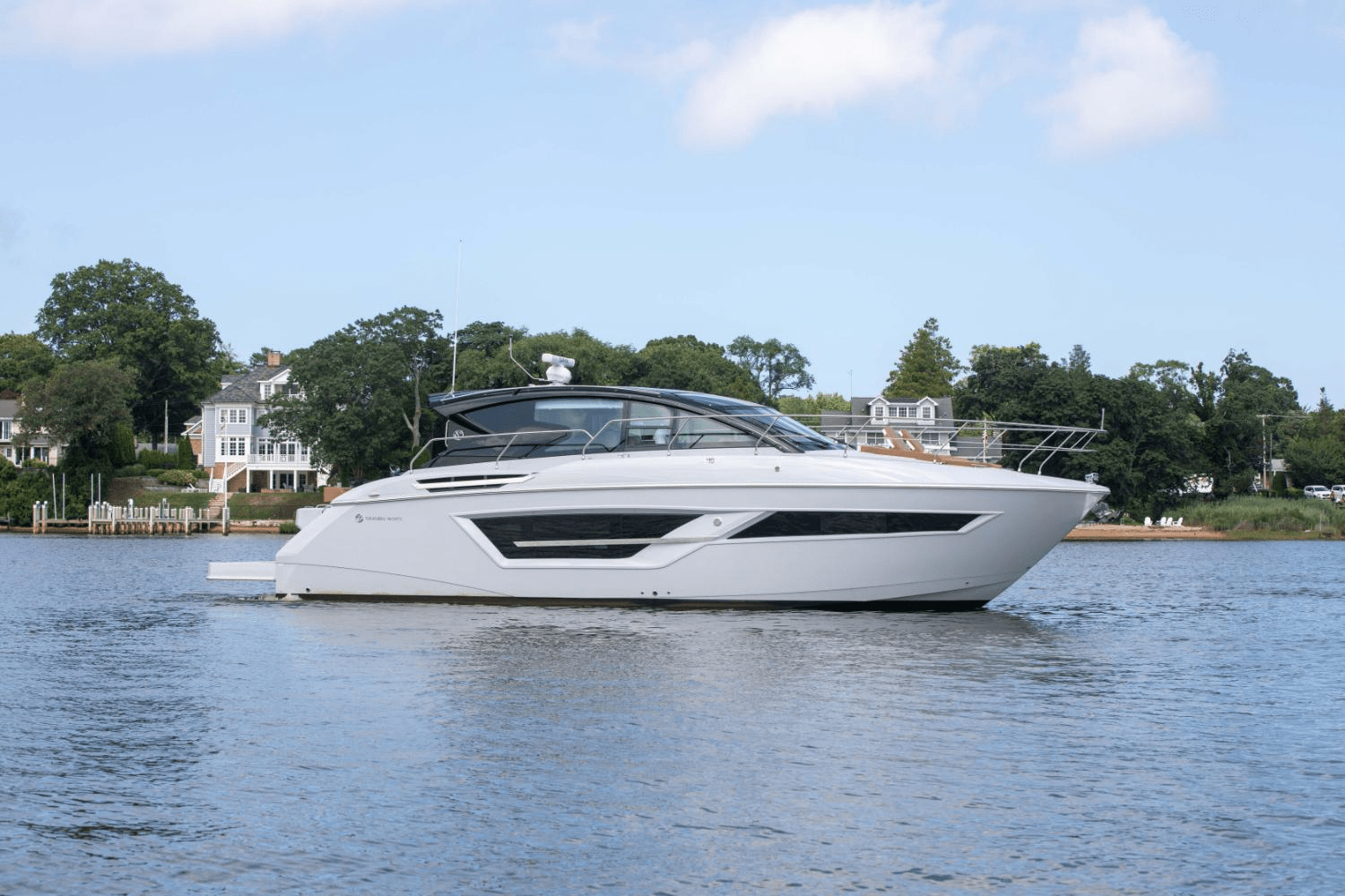 2025 Cruisers Yachts 46 Cantius Image Thumbnail #1