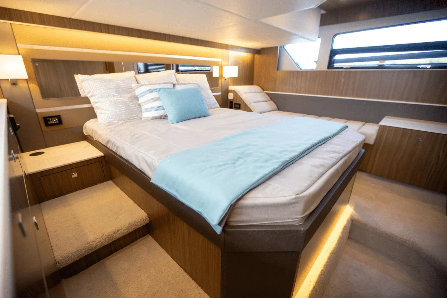 2025 Cruisers Yachts 46 Cantius Image Thumbnail #89