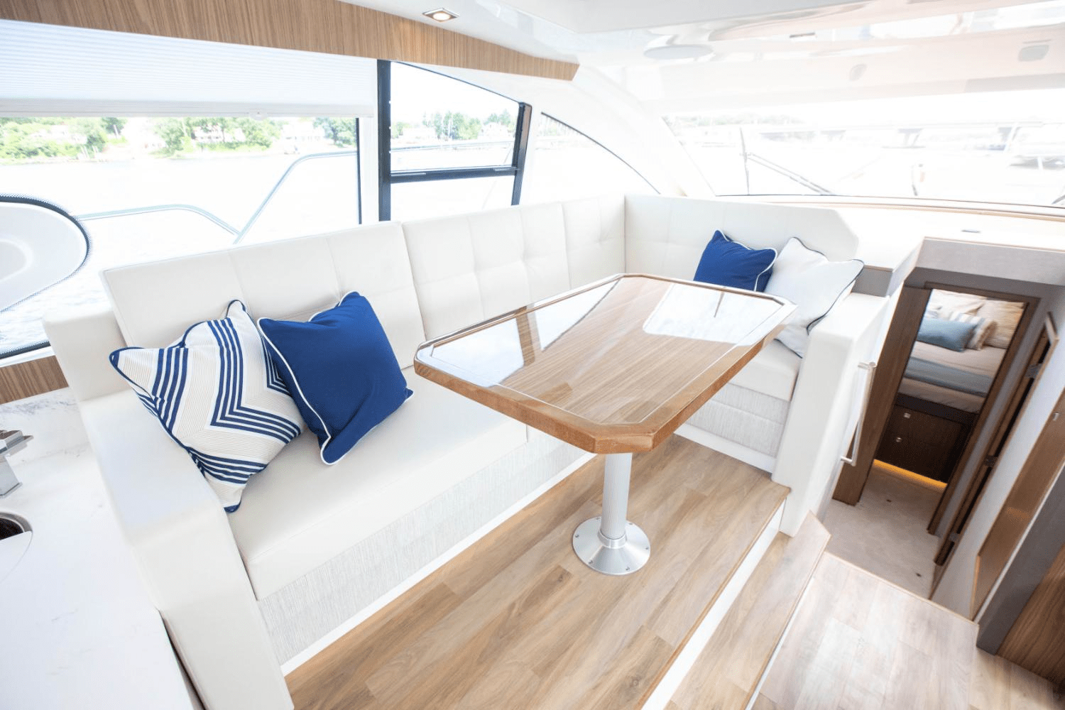 2025 Cruisers Yachts 46 Cantius Image Thumbnail #52