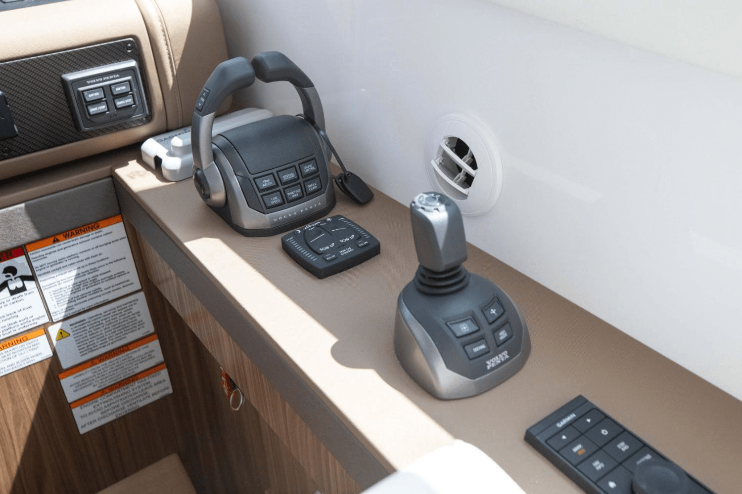 2025 Cruisers Yachts 46 Cantius Image Thumbnail #62