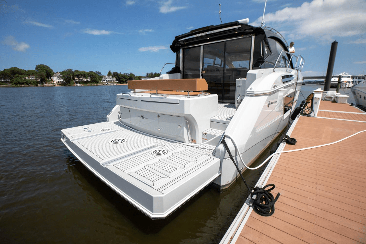 2025 Cruisers Yachts 46 Cantius Image Thumbnail #19