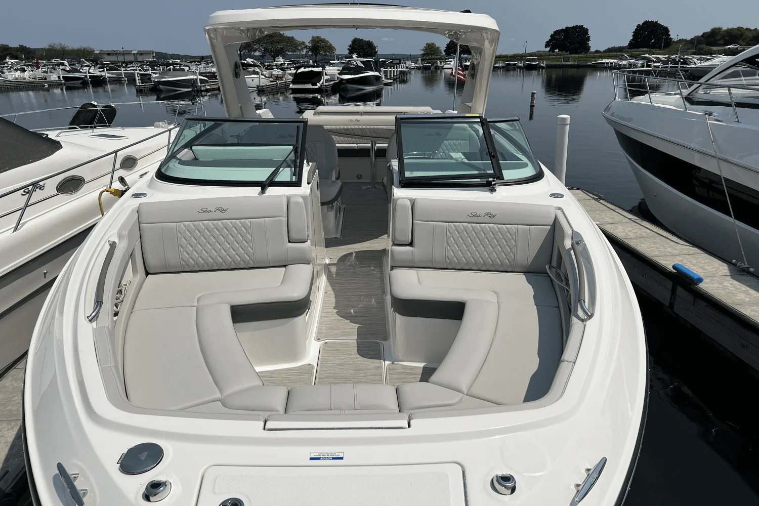 2023 Sea Ray 310 SLX Image Thumbnail #12