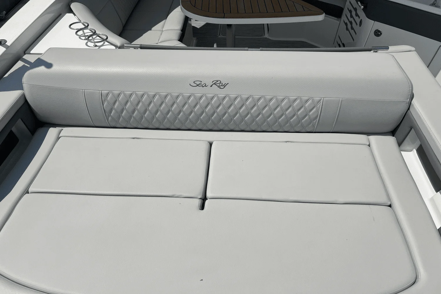 2023 Sea Ray 310 SLX Image Thumbnail #46