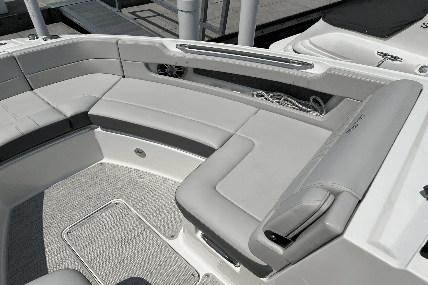 2023 Sea Ray 310 SLX Image Thumbnail #15