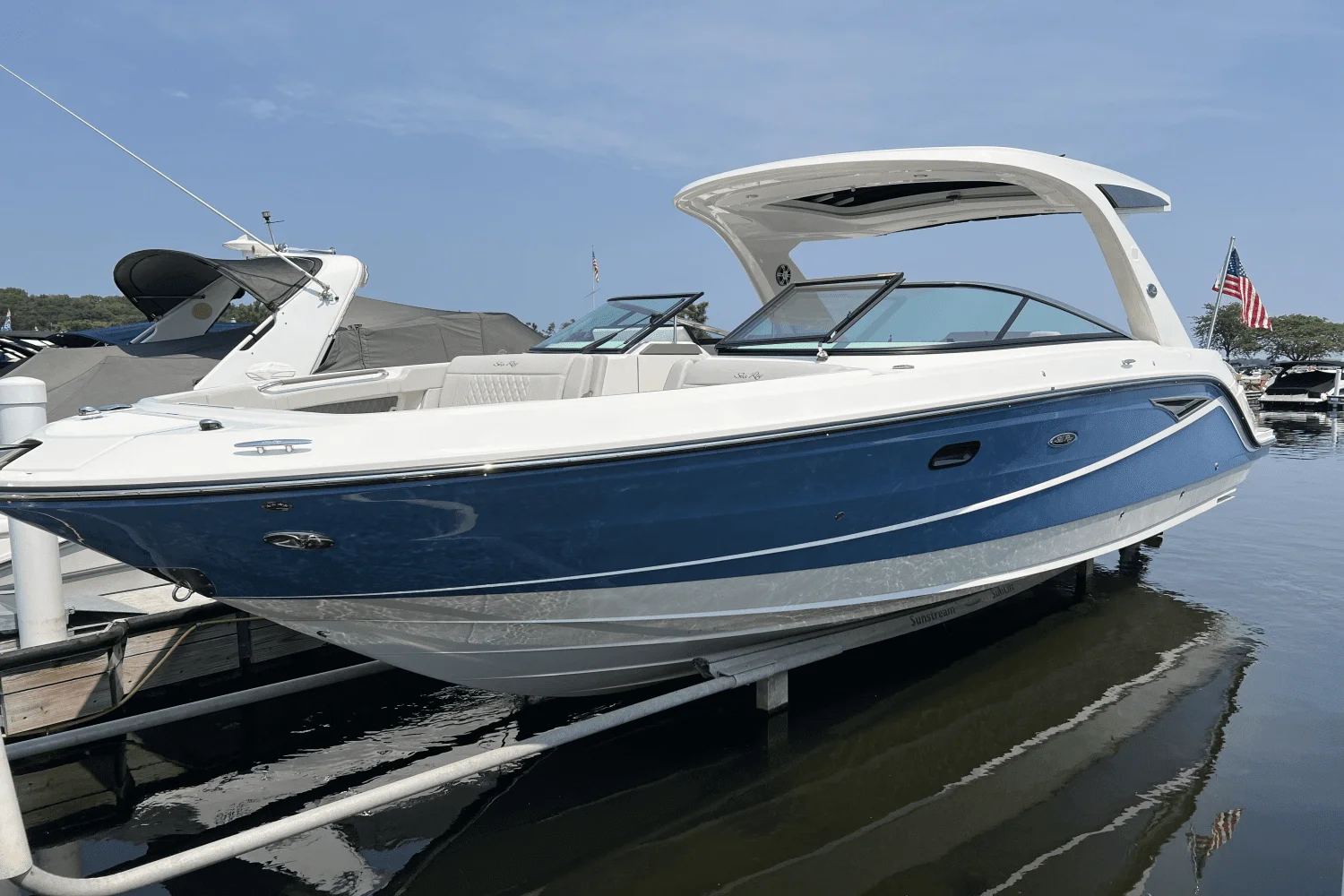 2023 Sea Ray 310 SLX Image Thumbnail #2