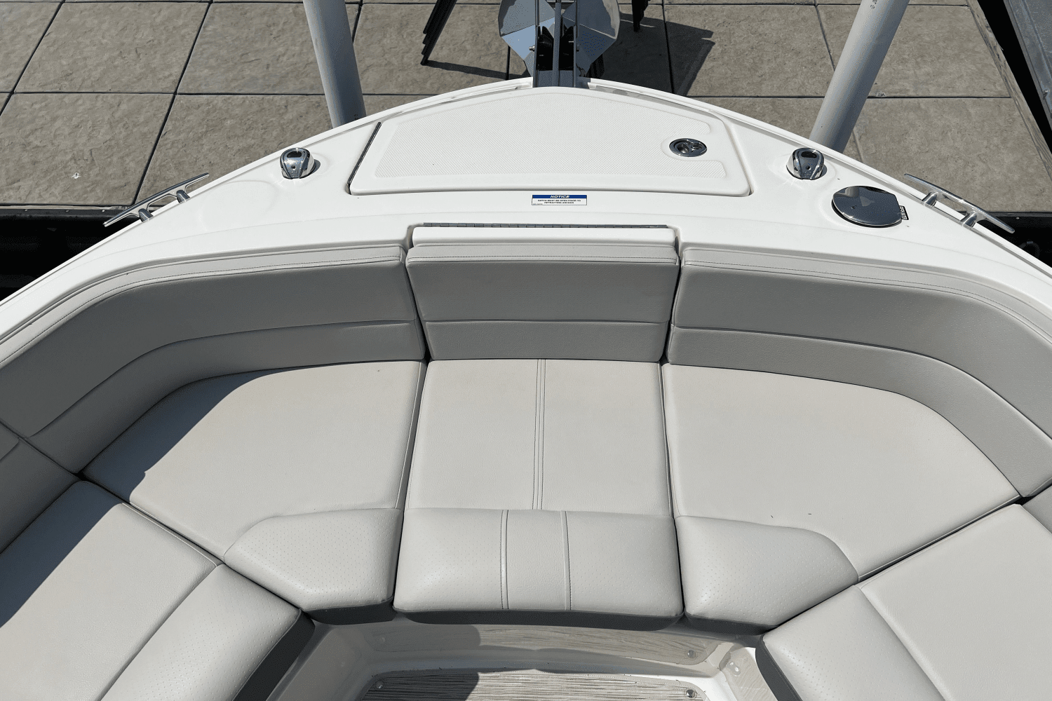 2023 Sea Ray 310 SLX Image Thumbnail #16