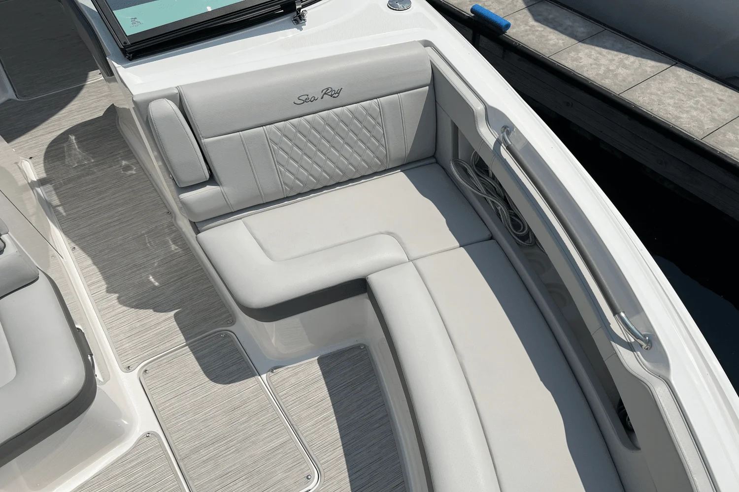 2023 Sea Ray 310 SLX Image Thumbnail #18
