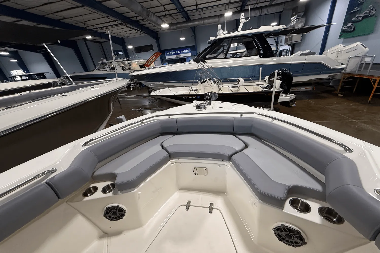 2026 Boston Whaler 250 Outrage Image Thumbnail #9