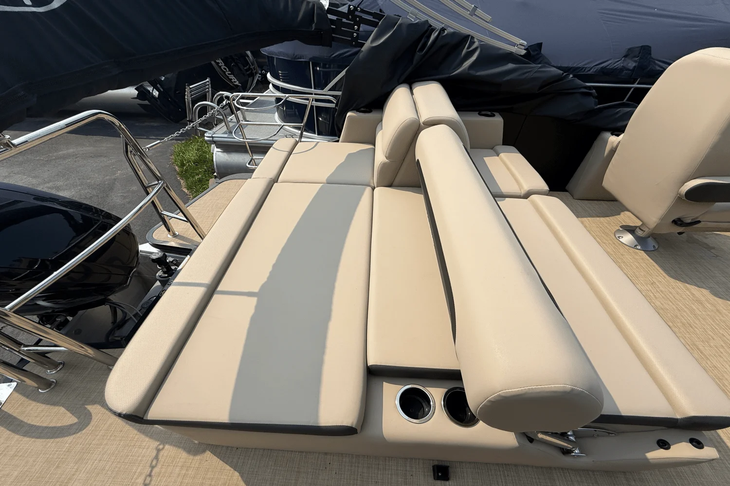 2024 Harris 210CX Image Thumbnail #19