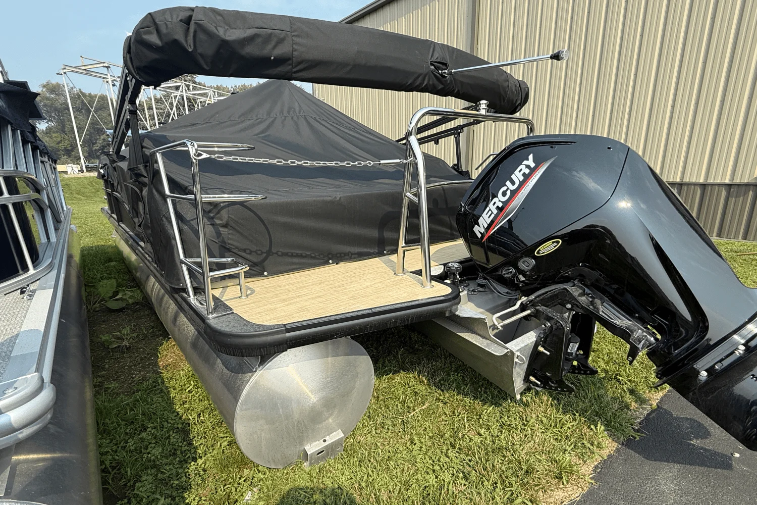 2024 Harris 210CX Image Thumbnail #3