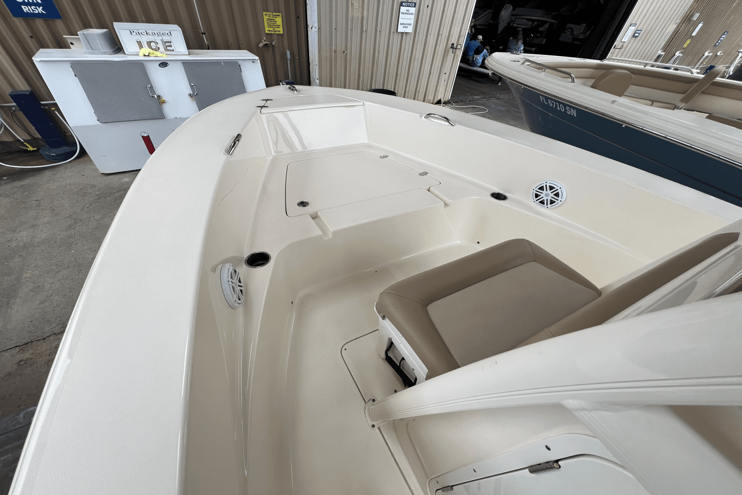 2021 Scout 195 SF Image Thumbnail #32
