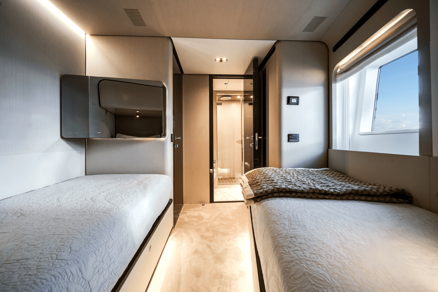 2024 Azimut 27 METRI Image Thumbnail #58