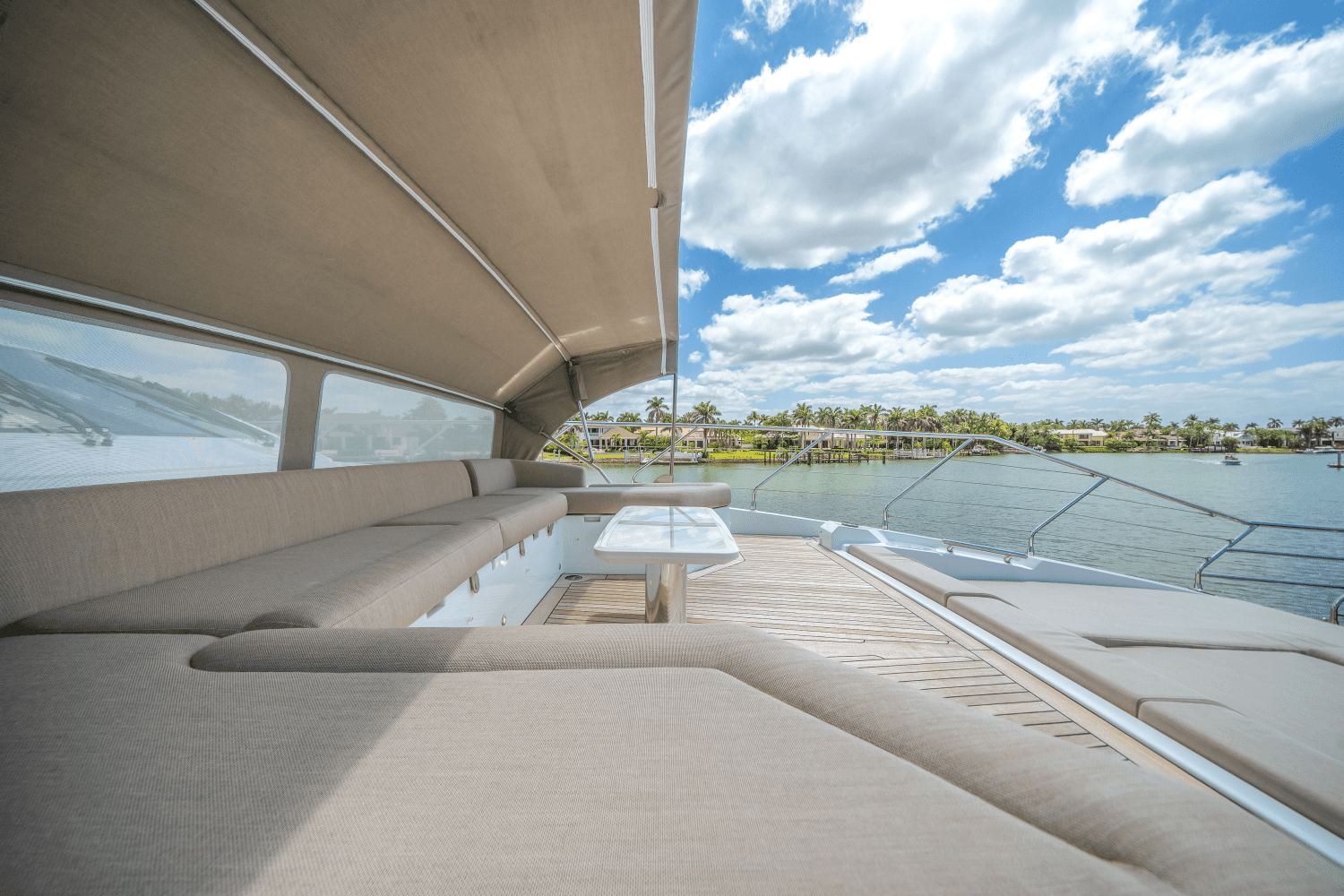 2024 Azimut 27 METRI Image Thumbnail #14