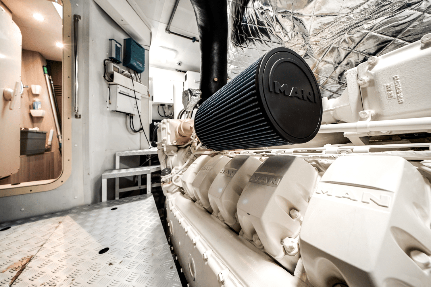 2024 Azimut 27 METRI Image Thumbnail #77