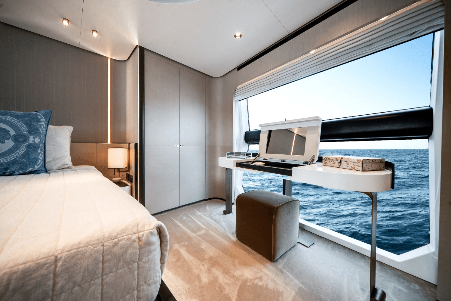 2024 Azimut 27 METRI Image Thumbnail #45