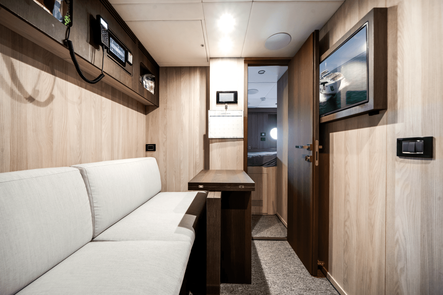 2024 Azimut 27 METRI Image Thumbnail #78