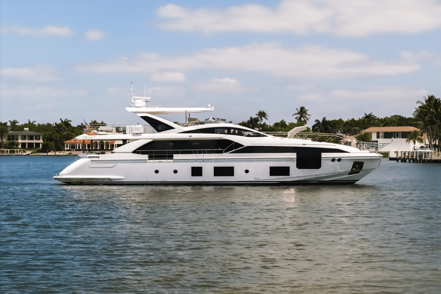 2024 Azimut 27 METRI Image Thumbnail #3
