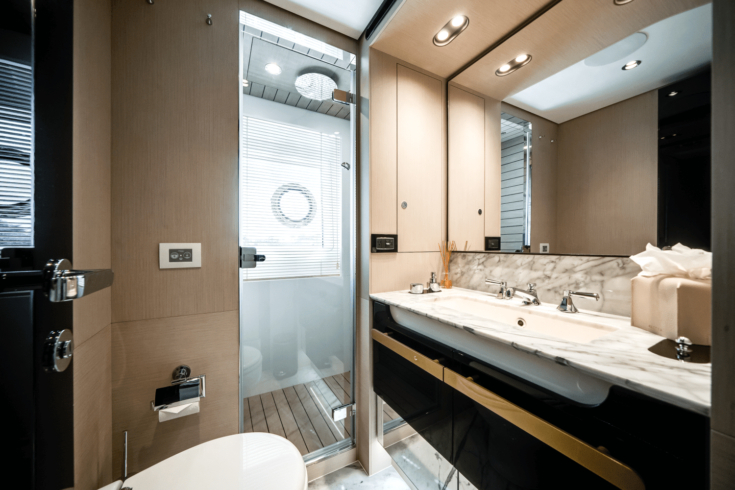 2024 Azimut 27 METRI Image Thumbnail #69