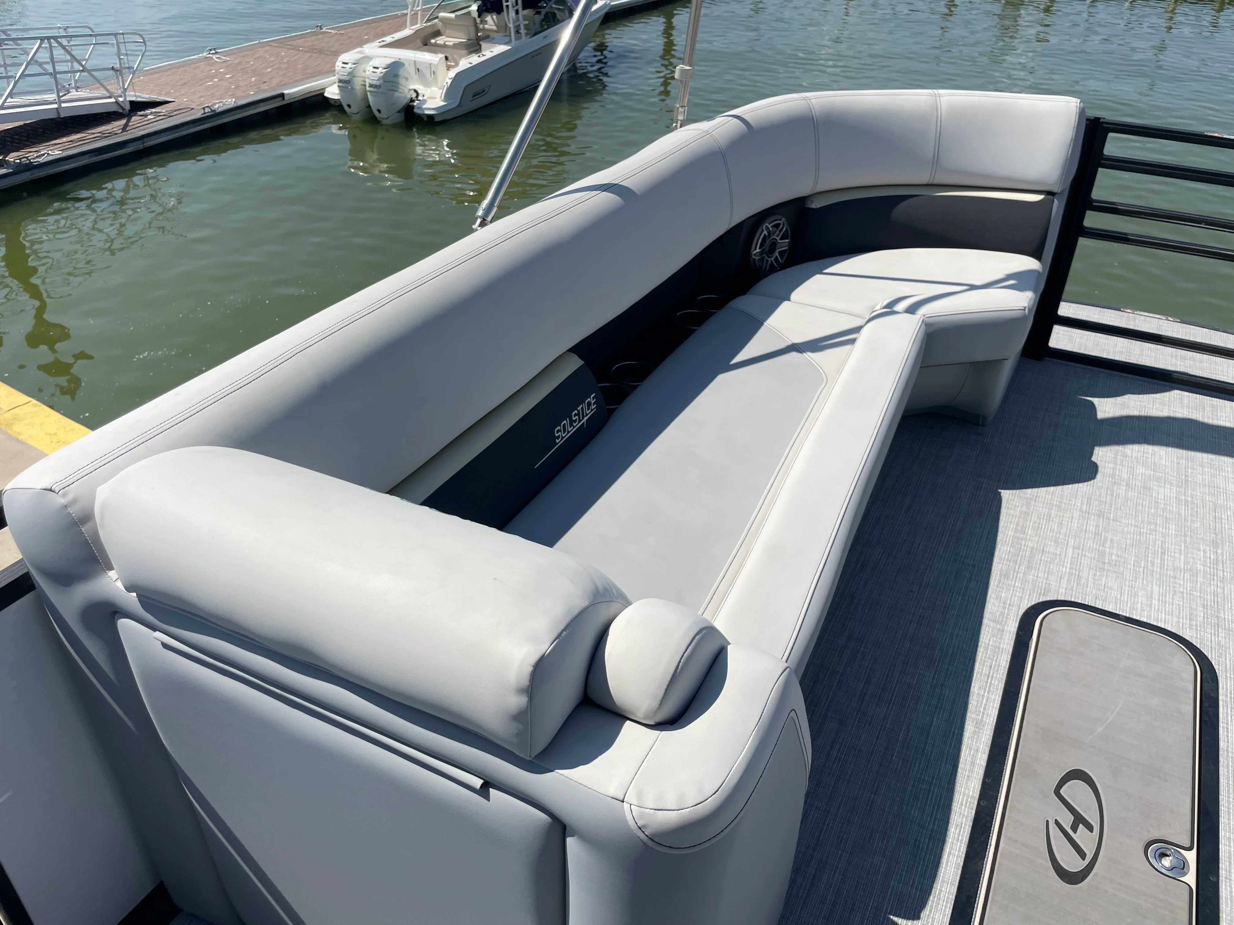 2023 Harris 250 SOLSTICE Image Thumbnail #11