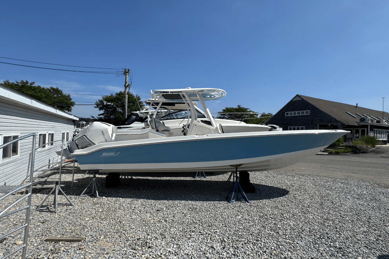 2026 Boston Whaler 250 Dauntless Image Thumbnail #0