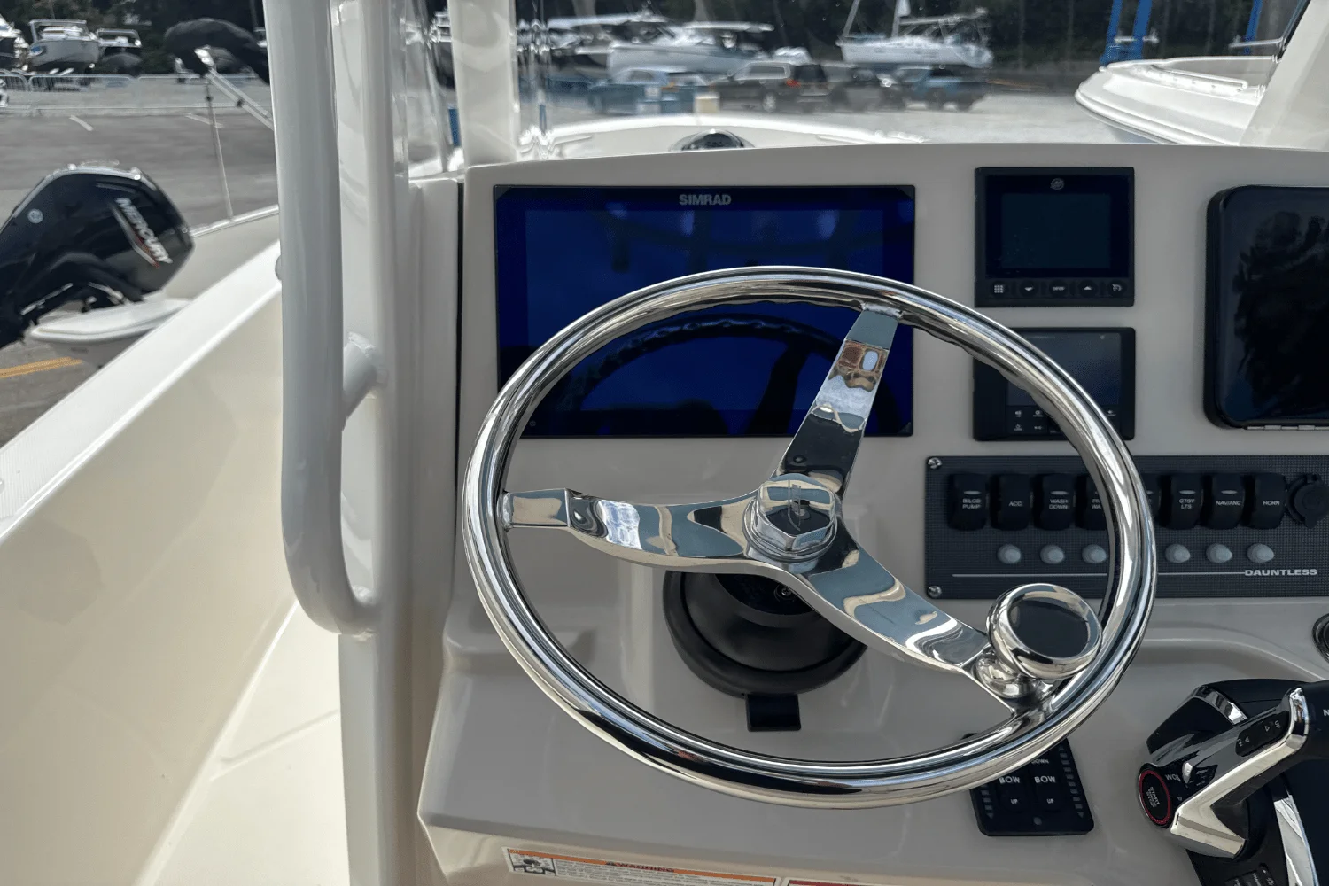 2026 Boston Whaler 250 Dauntless Image Thumbnail #21