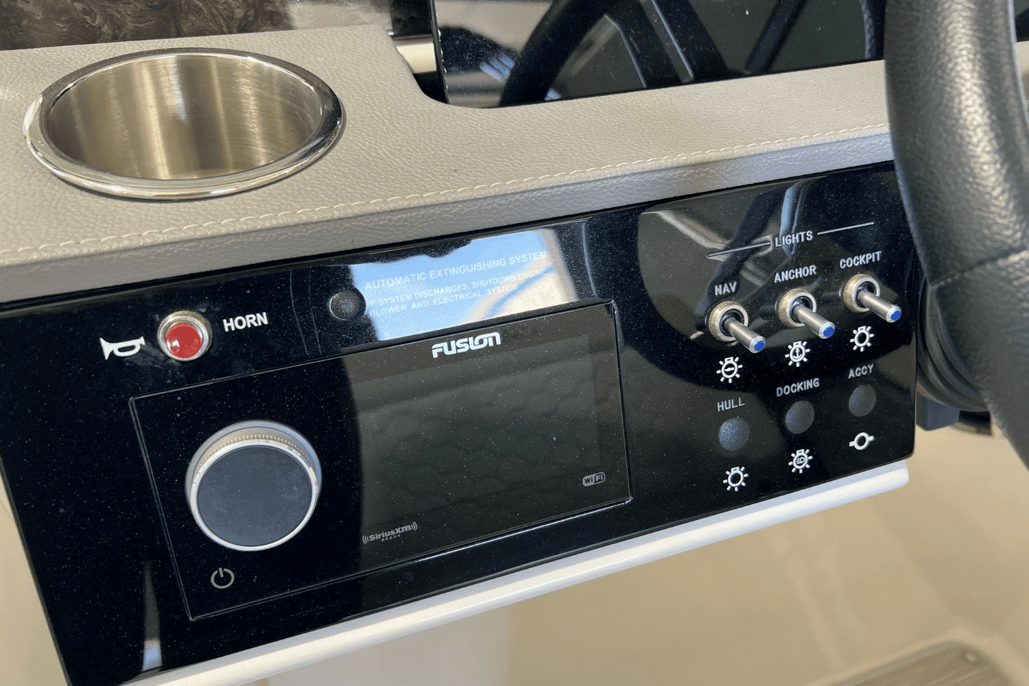 2021 Sea Ray SDX 250 Image Thumbnail #18